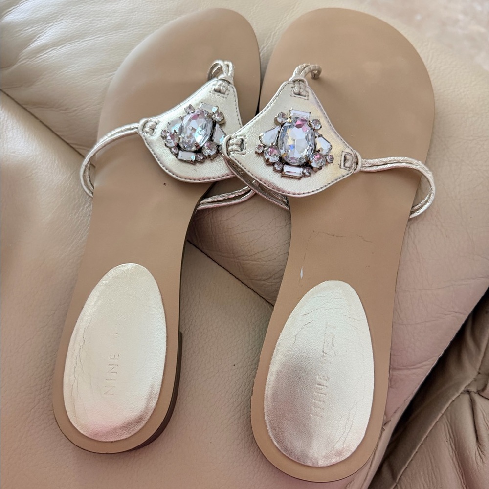 Nine West Gold Flats